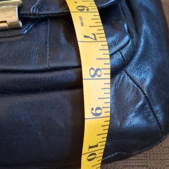 Coach Vintage Hobo Bag - Picture 5 of 11